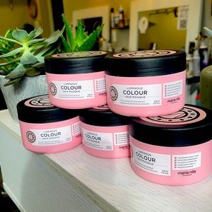 Luminous Colour Mask